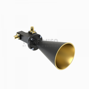 Konisk Dual Polarized Horn Antenn 21 DBi Typ.Förstärkning, 32-38 GHz frekvensområde